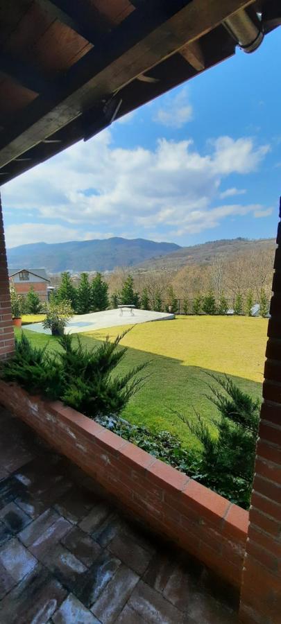 View Cozia Villa Călimăneşti Екстериор снимка